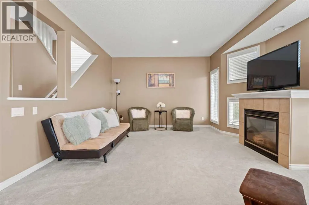 261 Westmount Crescent