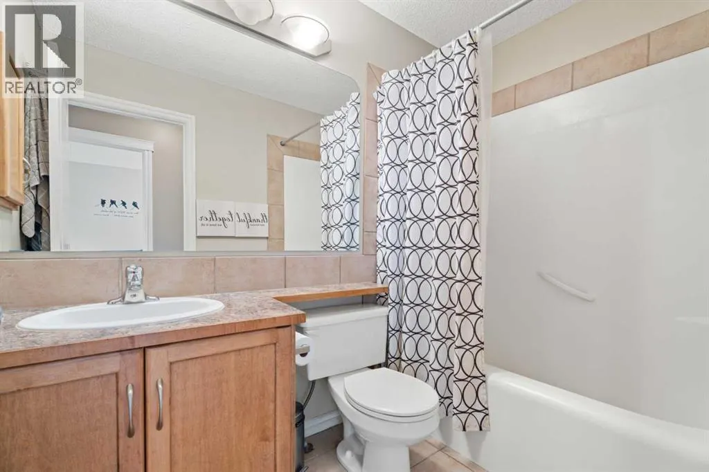 261 Westmount Crescent