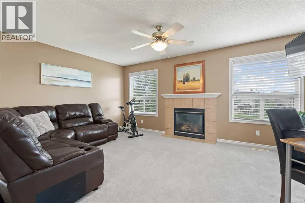 261 Westmount Crescent
