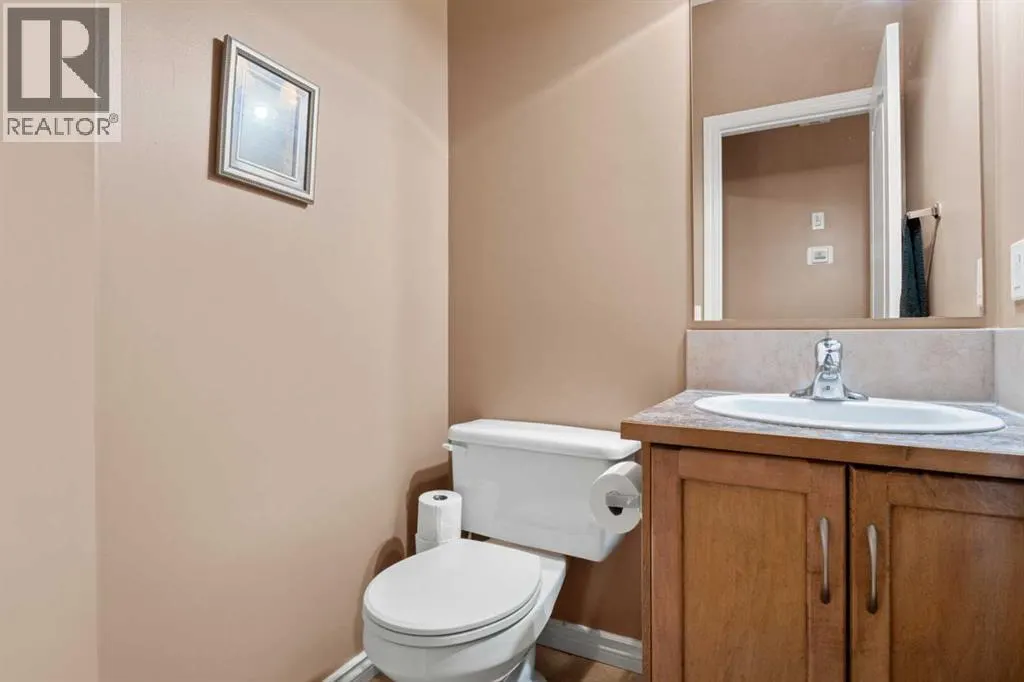 261 Westmount Crescent