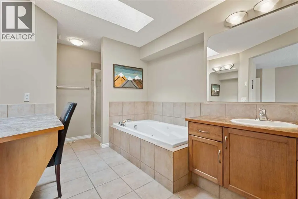 261 Westmount Crescent