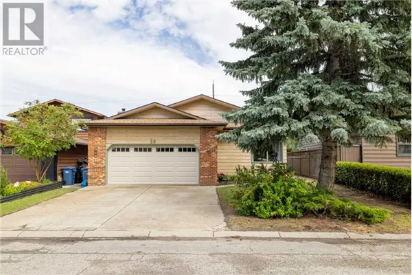 36 Deerbow Circle SE
