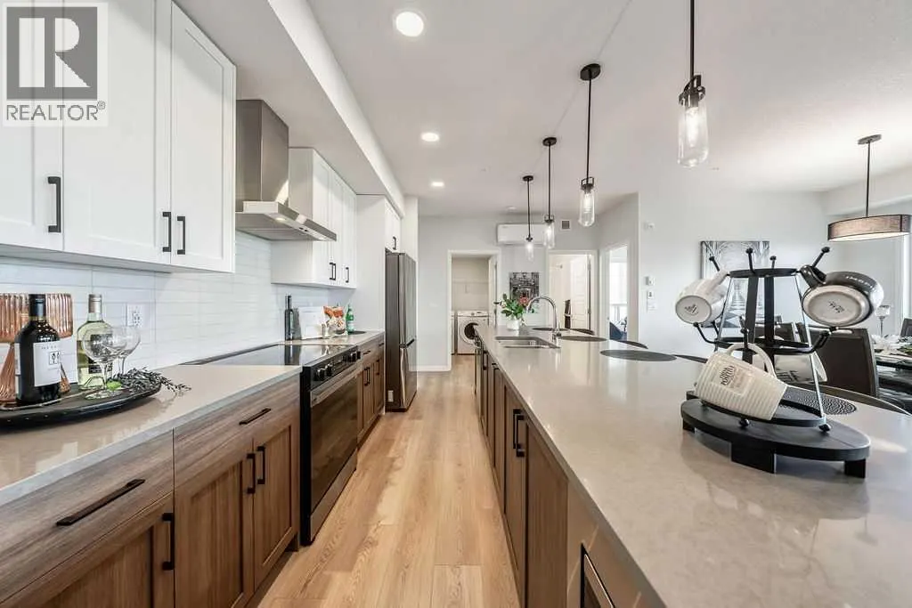 2205, 550 Belmont Street SW
