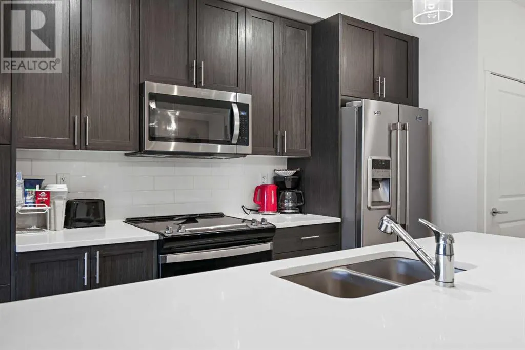 8207, 151 Legacy Main Street SE