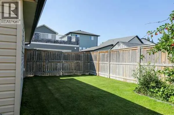 196 Coalbanks Boulevard W