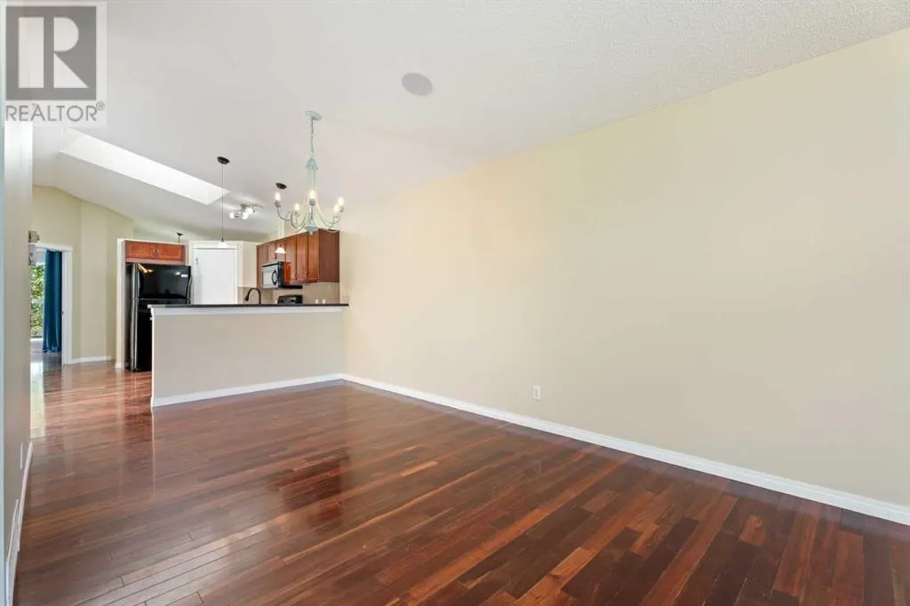 203 Auburn Bay Heights SE