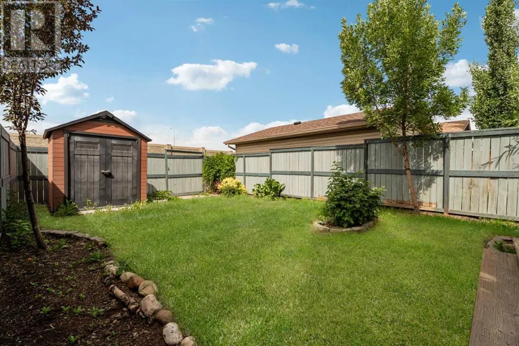 203 Auburn Bay Heights SE