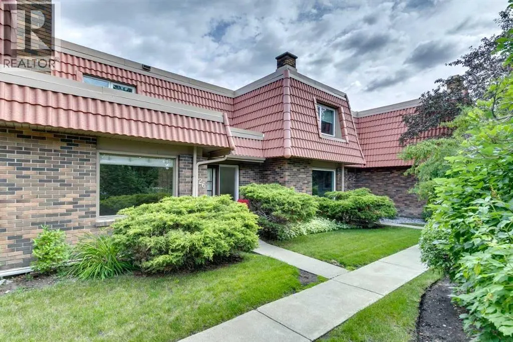 26, 714 Willow Park Drive SE