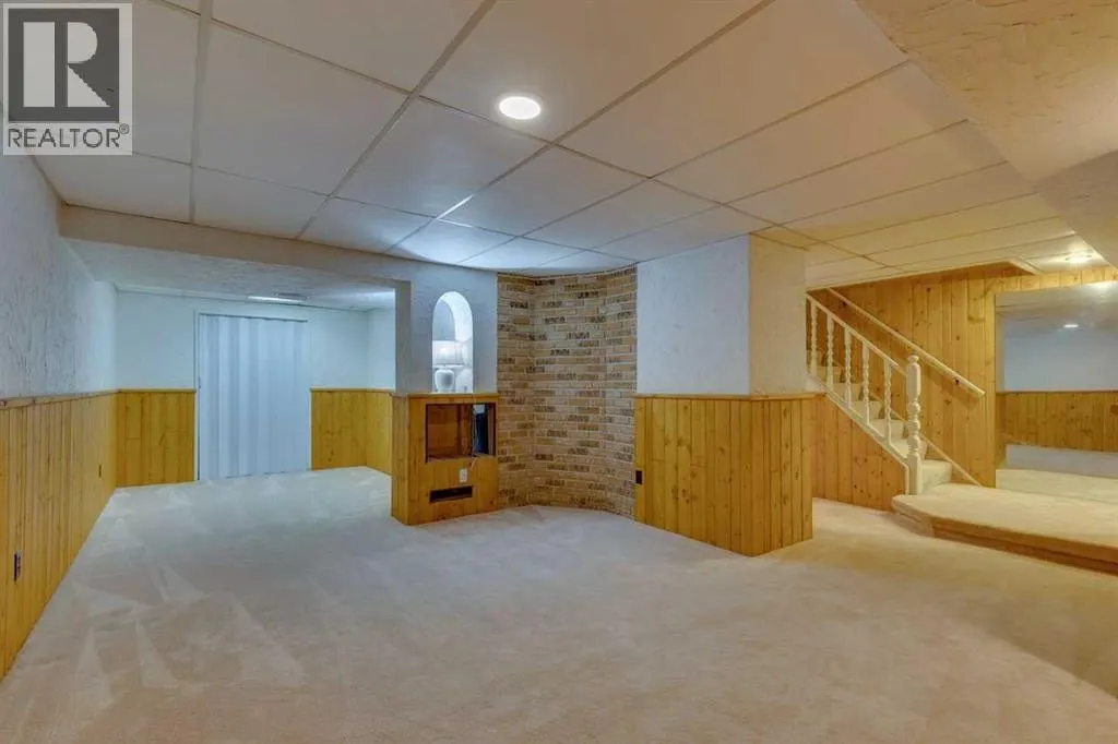 26, 714 Willow Park Drive SE