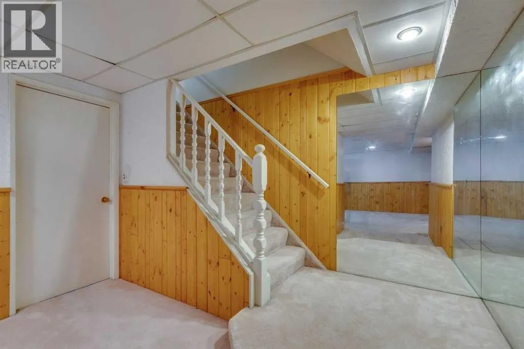 26, 714 Willow Park Drive SE