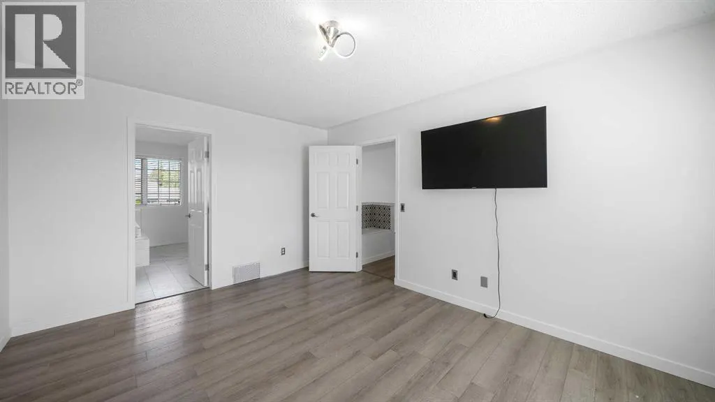 306 Long Beach Landing