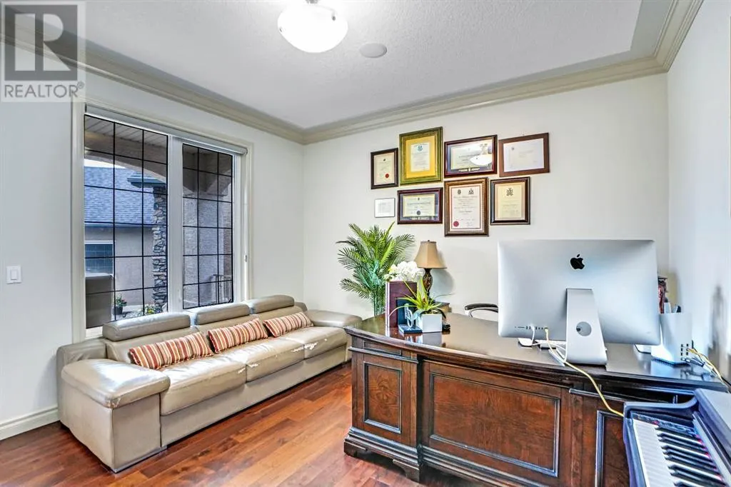 58 Evergreen Common SW