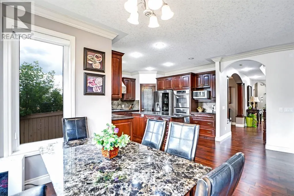 58 Evergreen Common SW