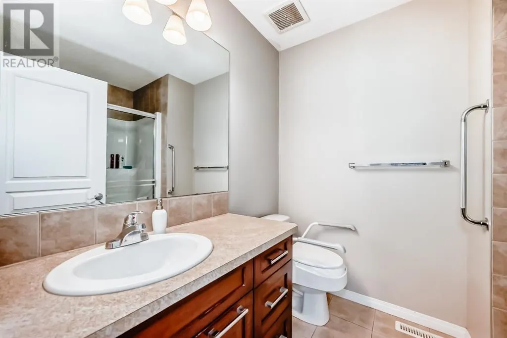 249 Elgin Meadows Park SE