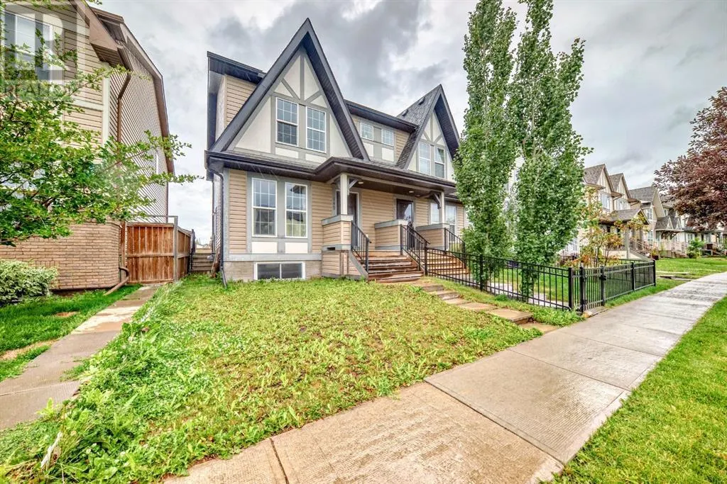 249 Elgin Meadows Park SE