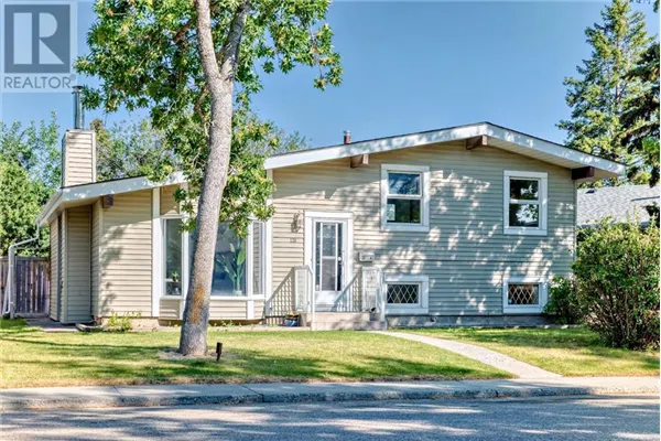 129 Glenpatrick Drive SW