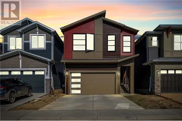 154 Silver Spruce Grove SW