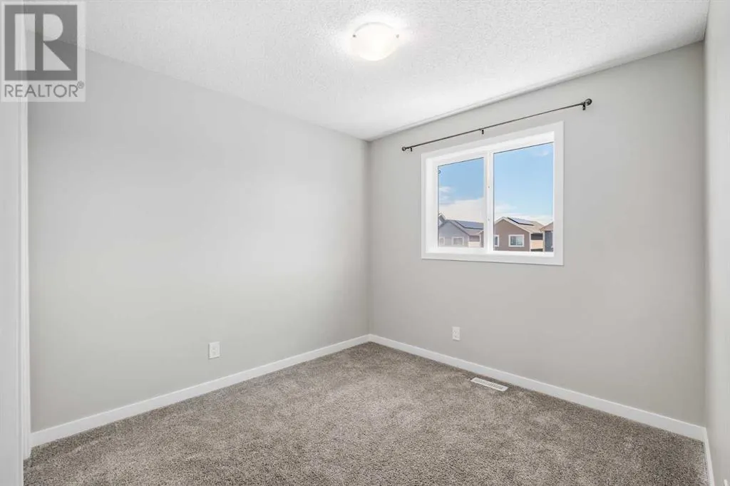 131 Magnolia Square SE