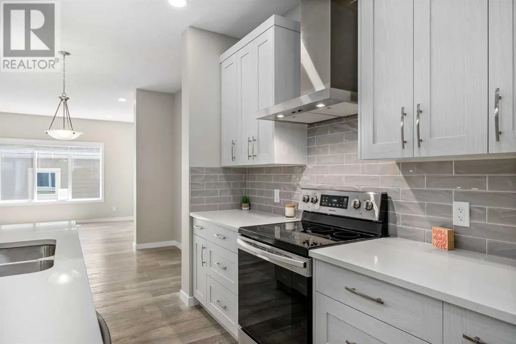 131 Magnolia Square SE