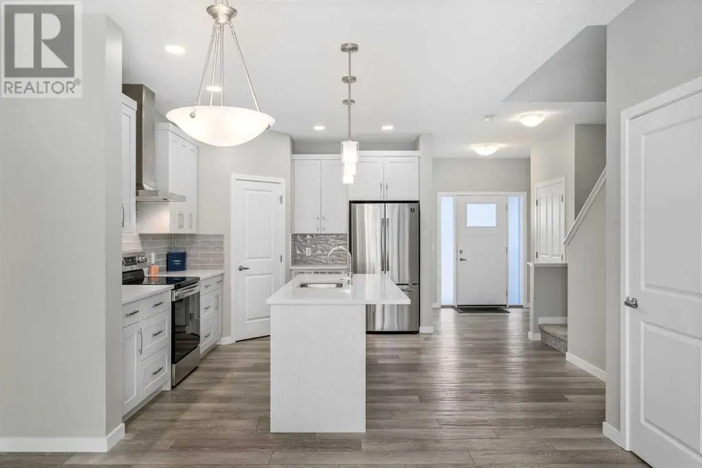 131 Magnolia Square SE