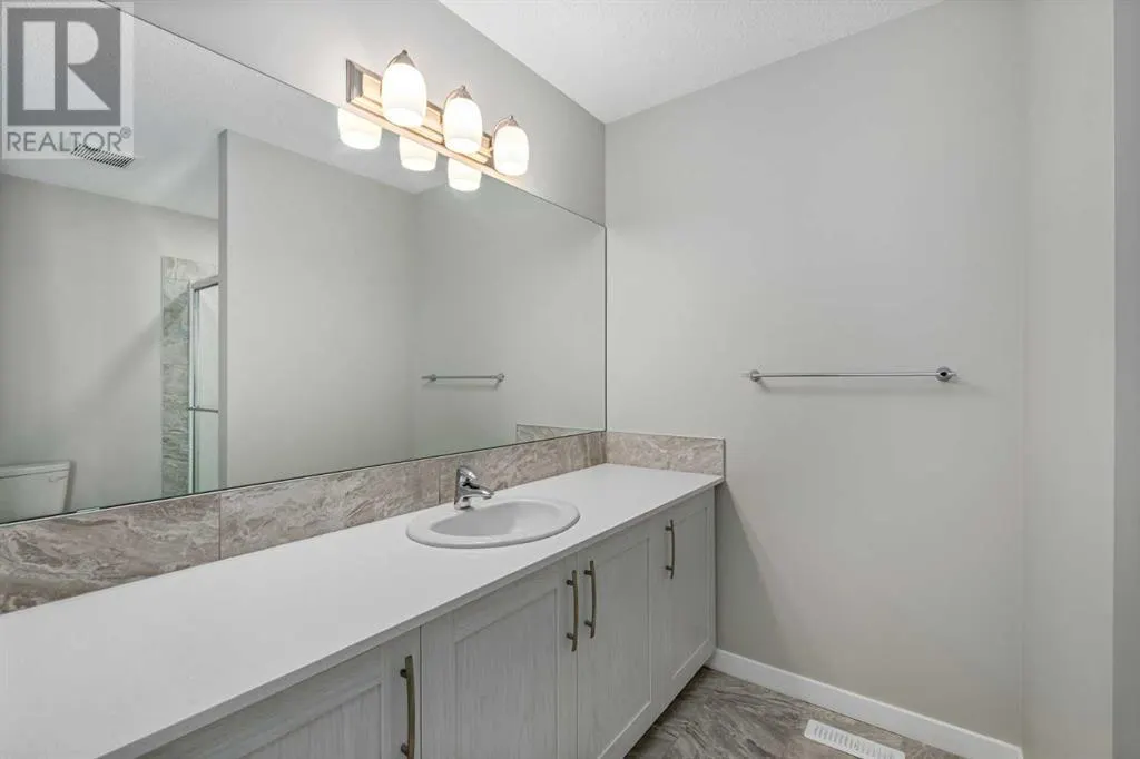 131 Magnolia Square SE