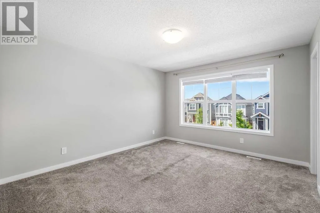 131 Magnolia Square SE