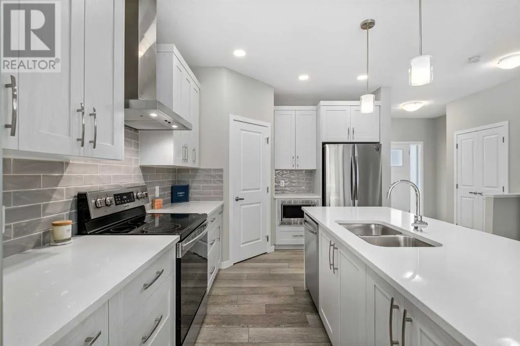 131 Magnolia Square SE