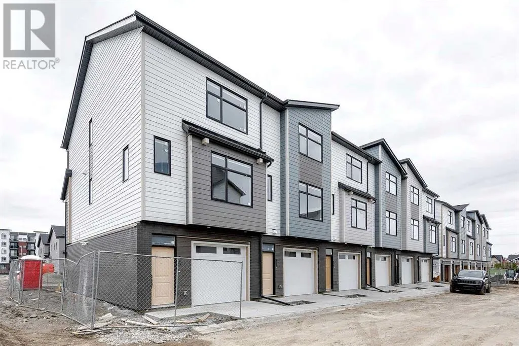 84, 903 Mahogany Boulevard SE
