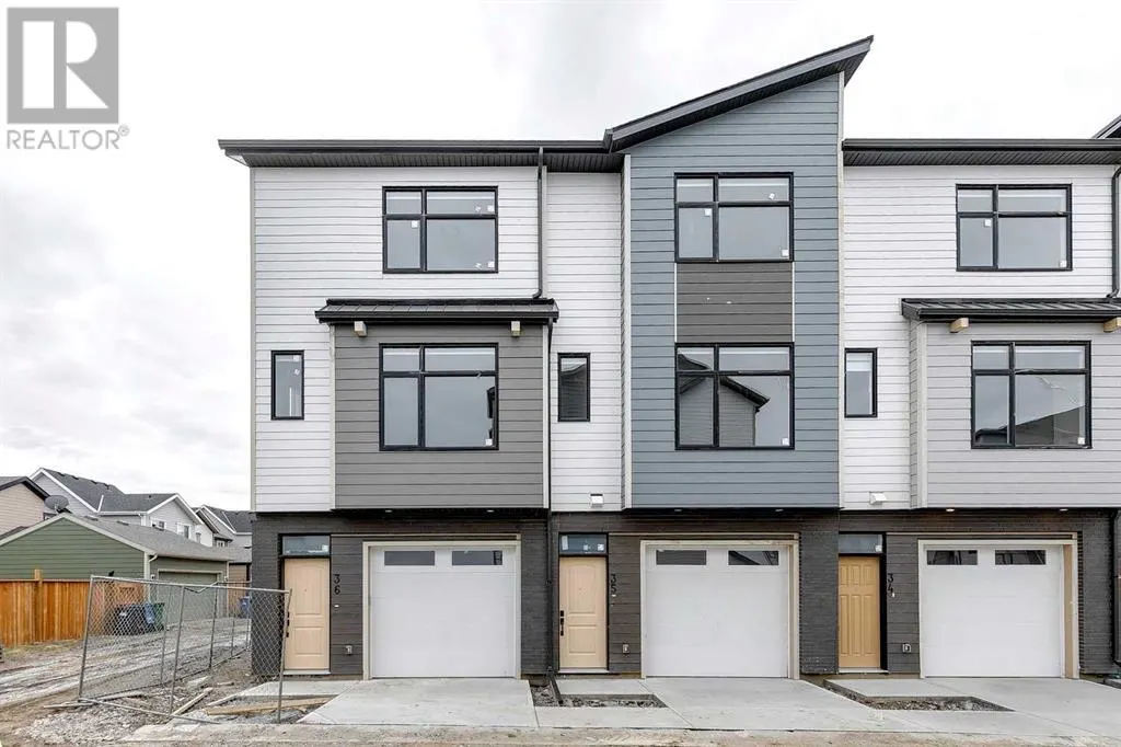 84, 903 Mahogany Boulevard SE