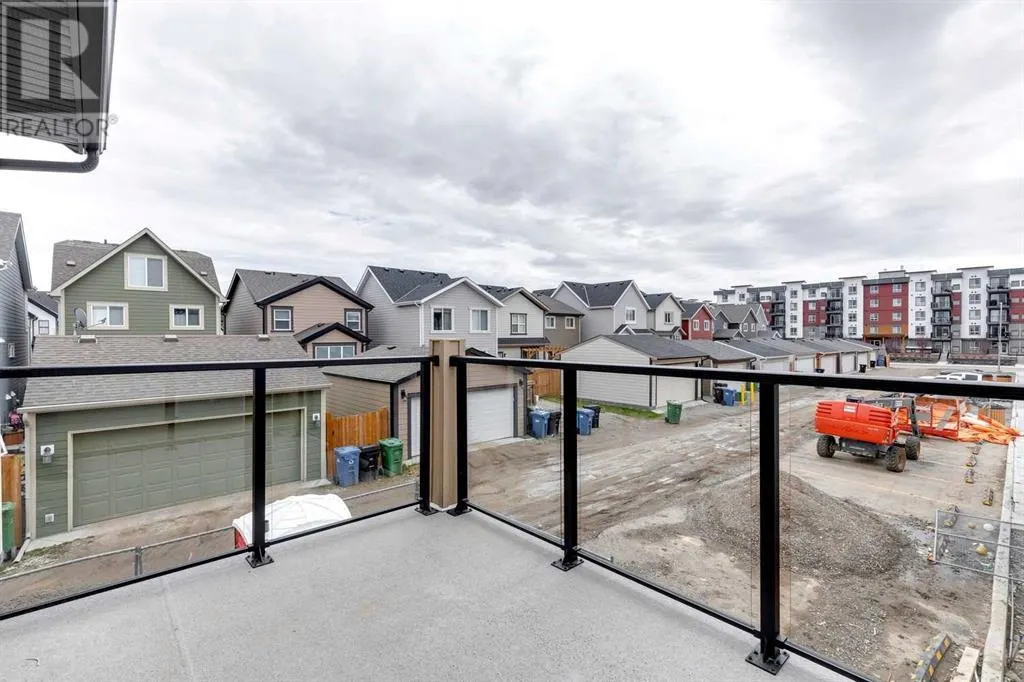 84, 903 Mahogany Boulevard SE