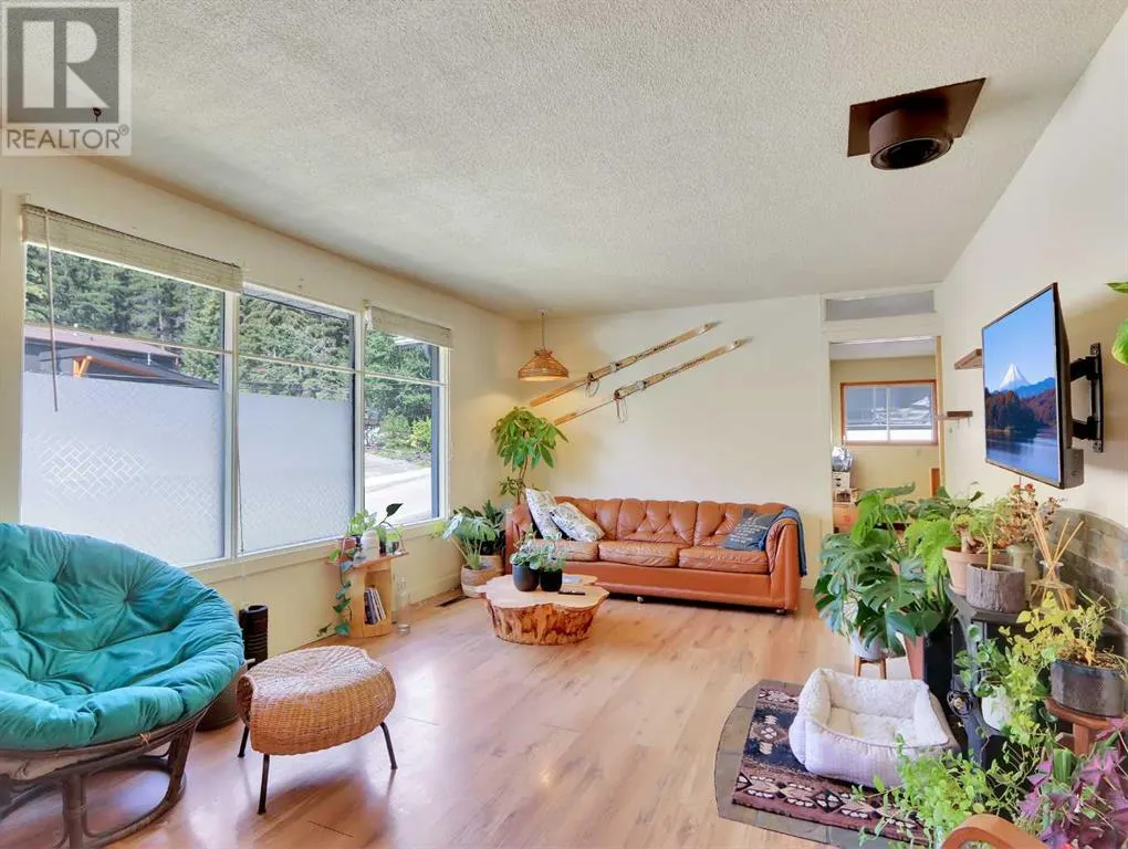 252 Three Sisters Drive