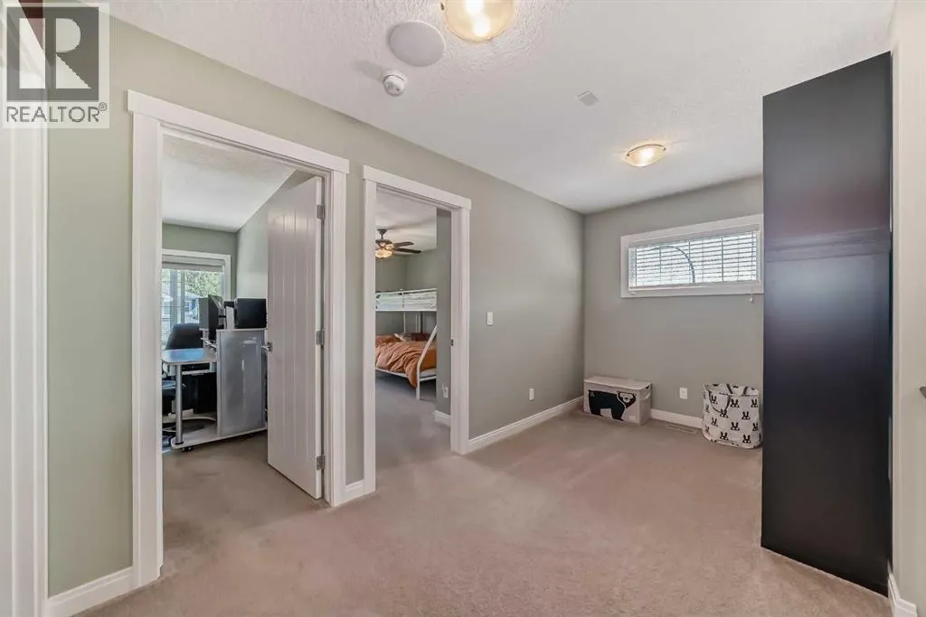 95 Cranbrook Hill SE