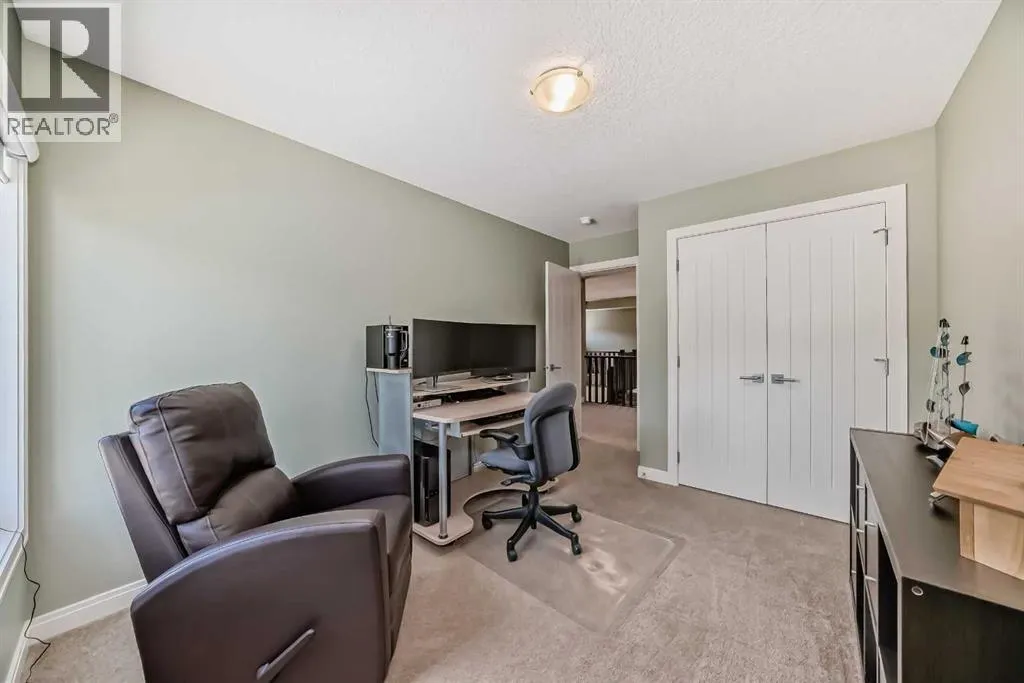 95 Cranbrook Hill SE