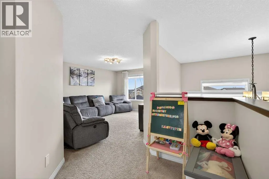 108 Rainbow Falls Row