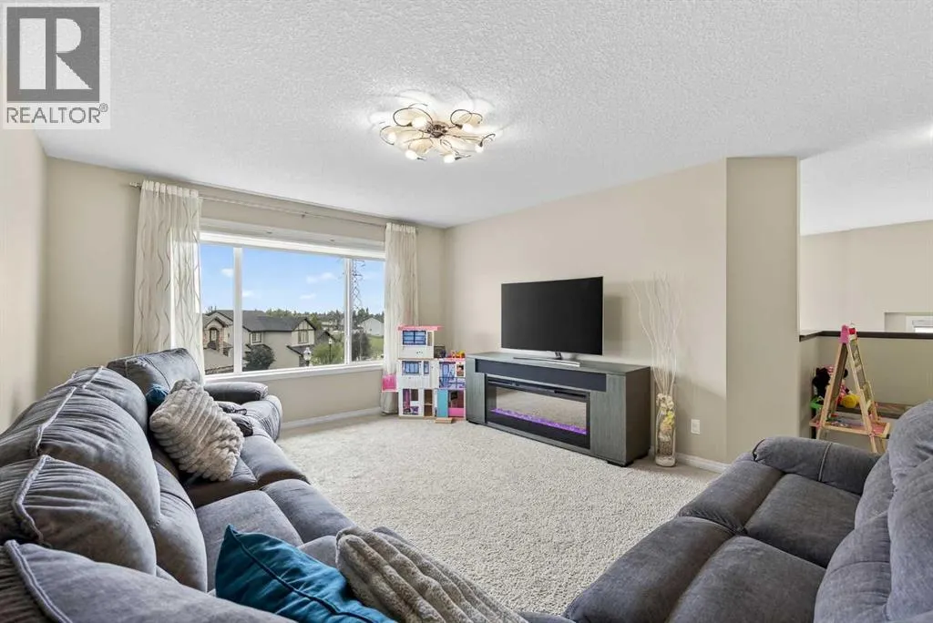 108 Rainbow Falls Row