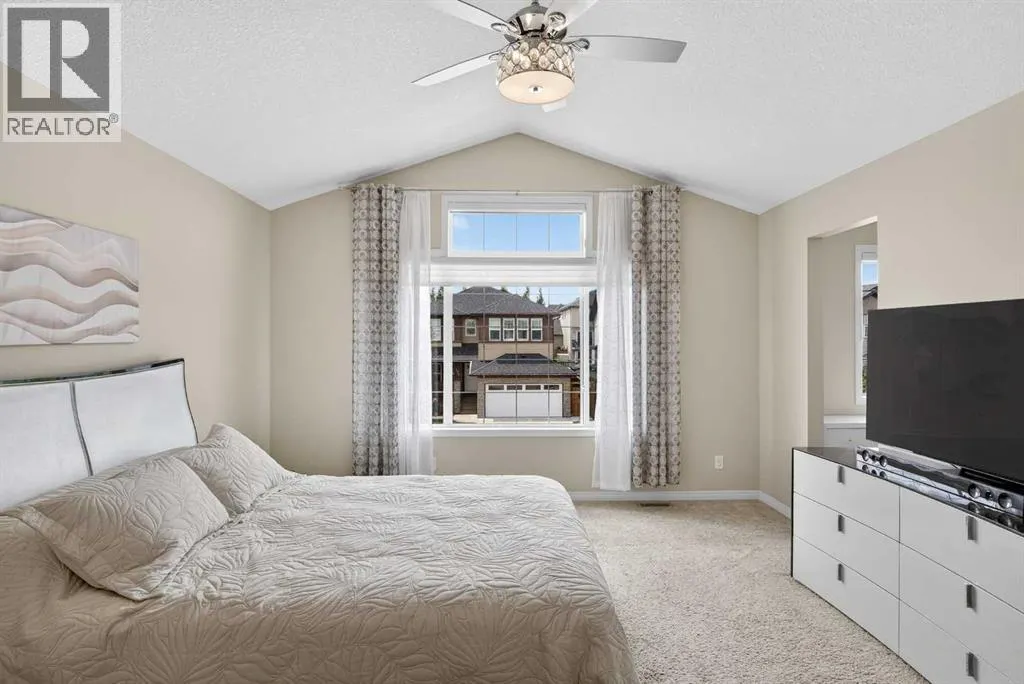 108 Rainbow Falls Row