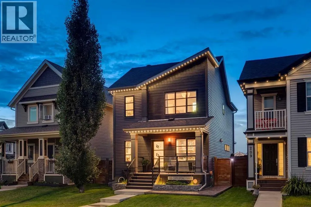 205 Copperpond Parade SE