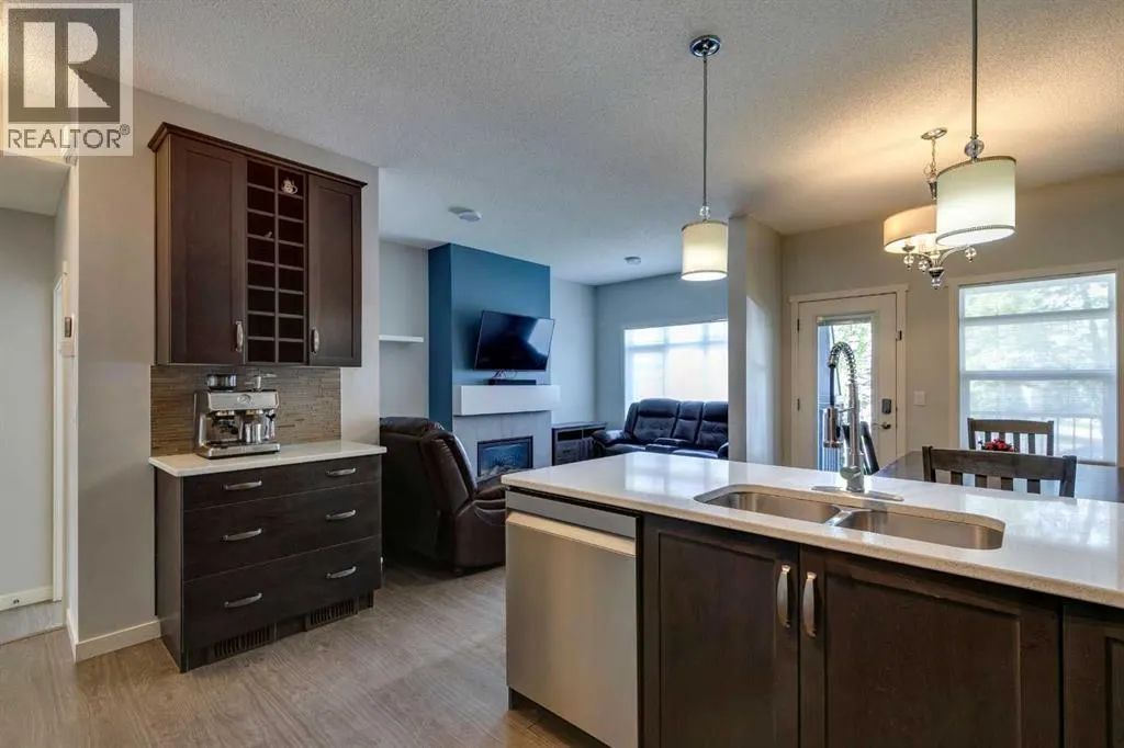 105 Copperpond Landing SE