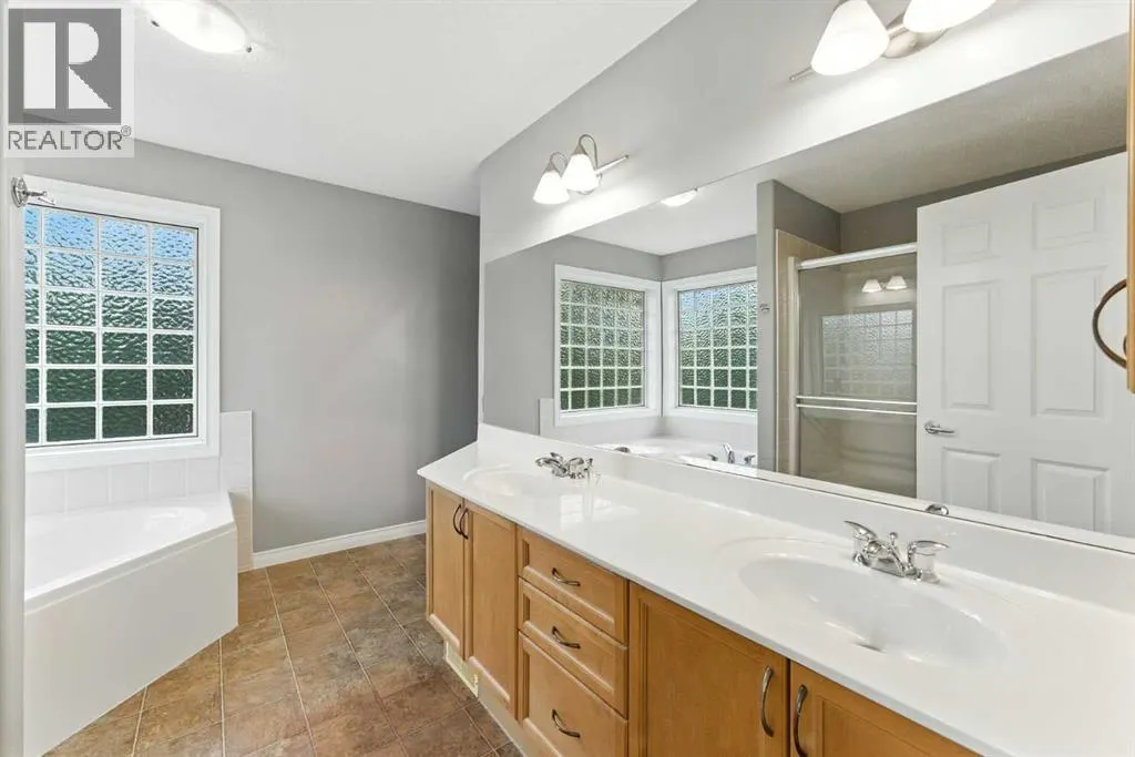 258 Lakeview Inlet