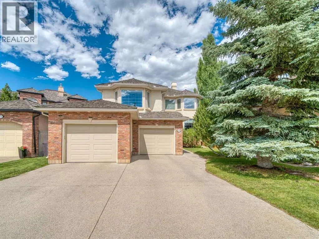 210 Evergreen Mews SW