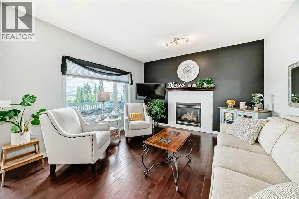 40 Bow Ridge Drive