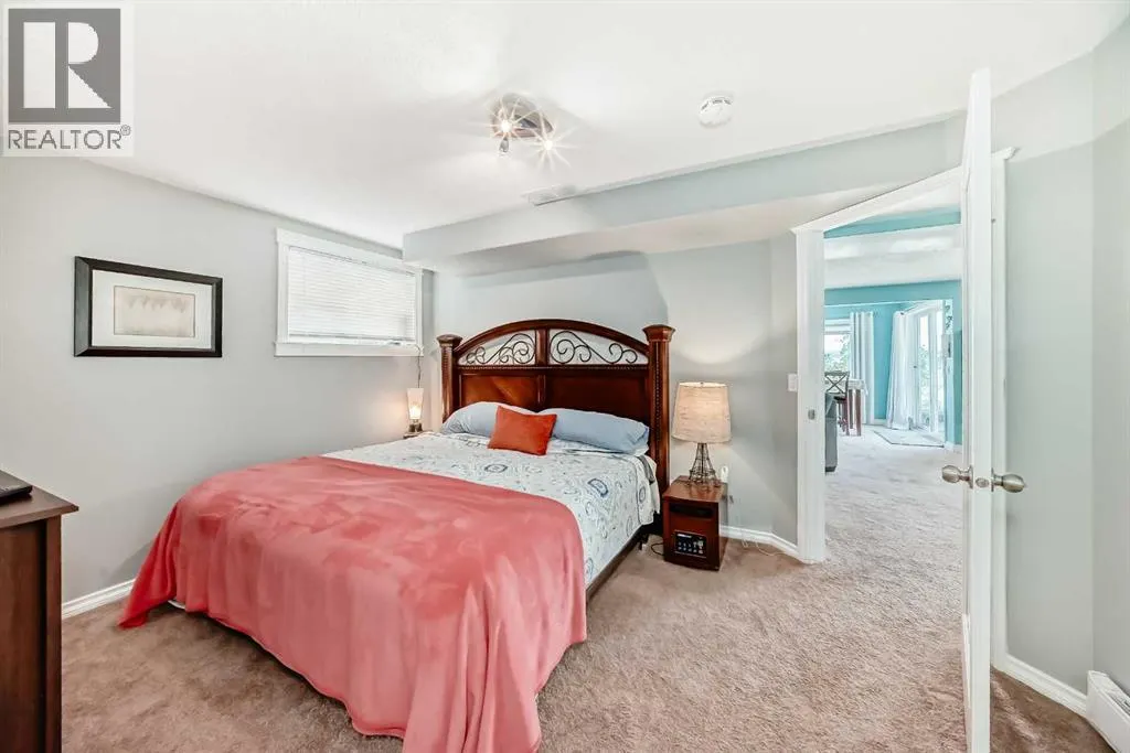 40 Bow Ridge Drive
