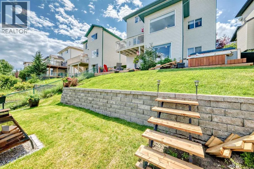 40 Bow Ridge Drive