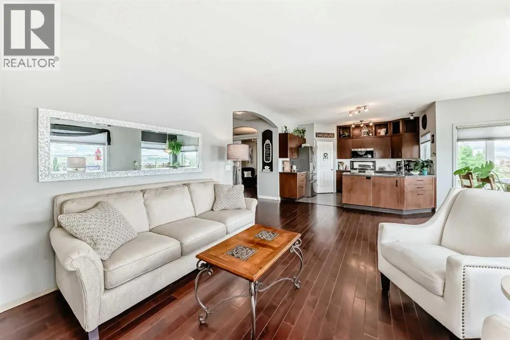 40 Bow Ridge Drive