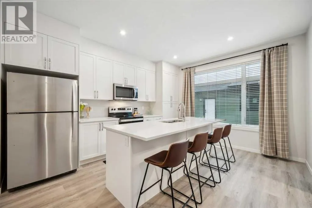 210 Vantage Drive
