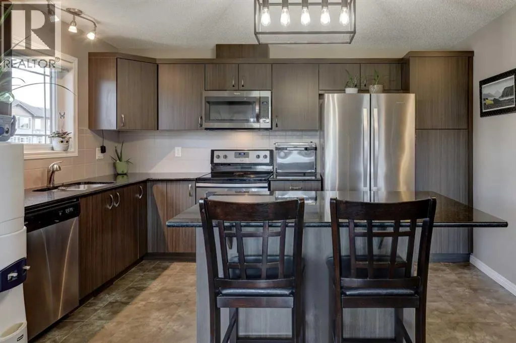 140 Windford Grove SW