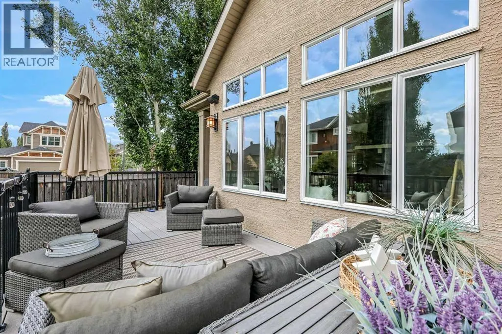 81 Elgin Estates View SE
