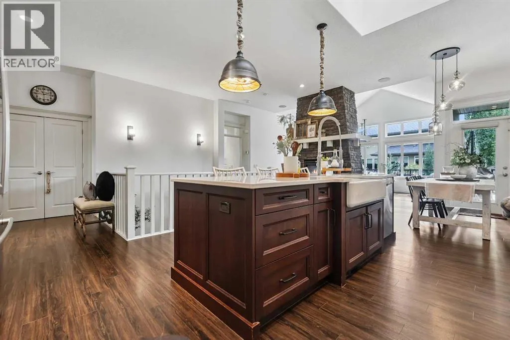 81 Elgin Estates View SE