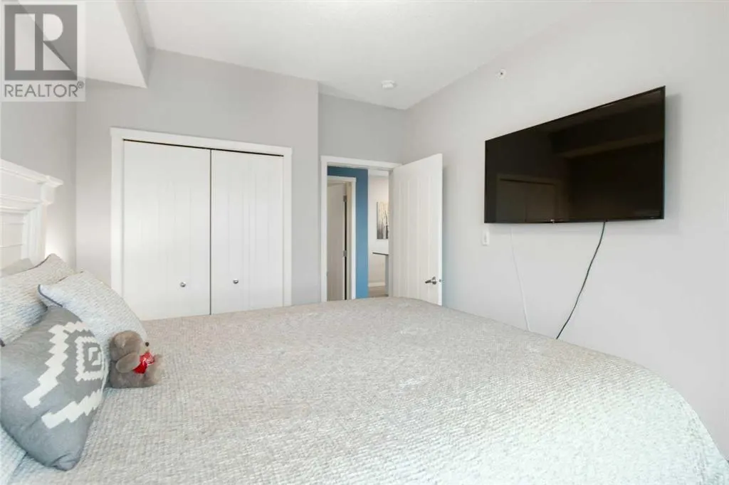 421, 4350 Seton Drive SE