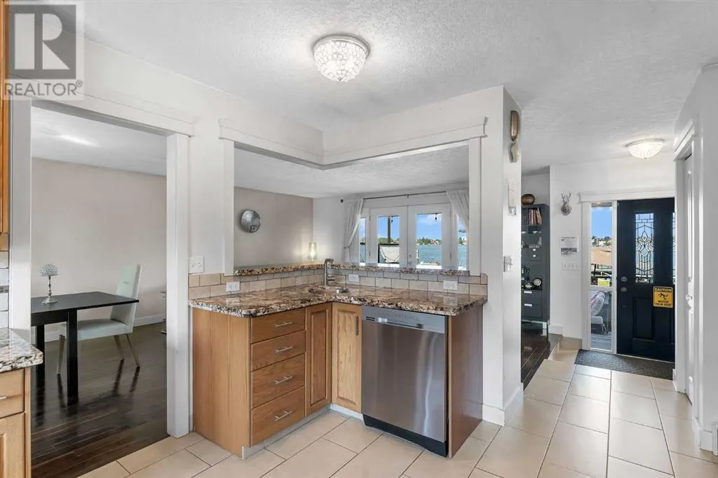 700 West Chestermere Drive